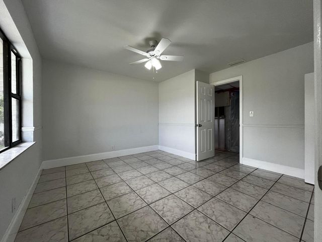 5163 Marion Place, West Palm Beach, FL 33407