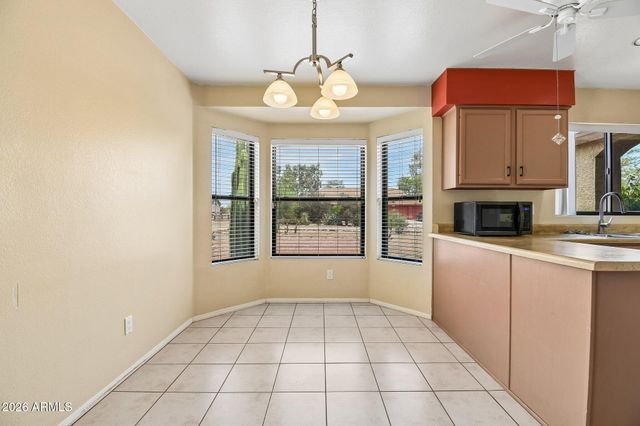 35942 N 10TH Street, Phoenix, AZ 85086