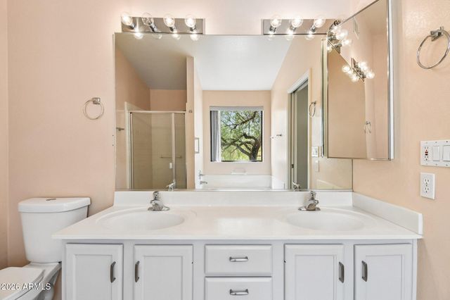 35942 N 10TH Street, Phoenix, AZ 85086