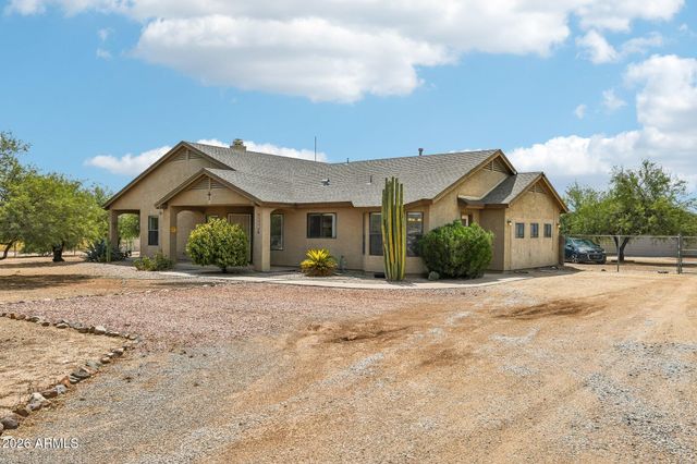 35942 N 10TH Street, Phoenix, AZ 85086