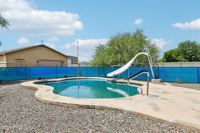 35942 N 10TH Street, Phoenix, AZ 85086