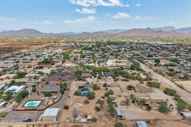 35942 N 10TH Street, Phoenix, AZ 85086