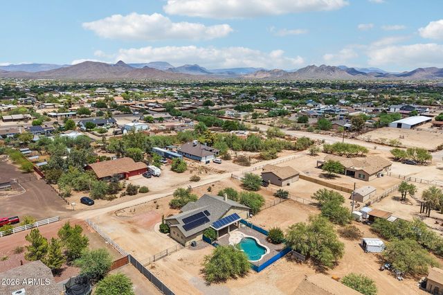 35942 N 10TH Street, Phoenix, AZ 85086