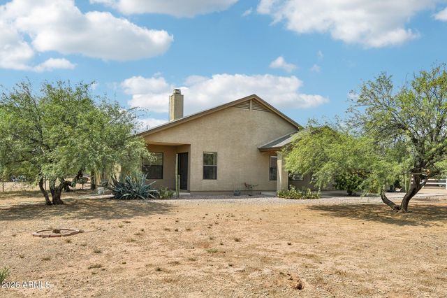 35942 N 10TH Street, Phoenix, AZ 85086