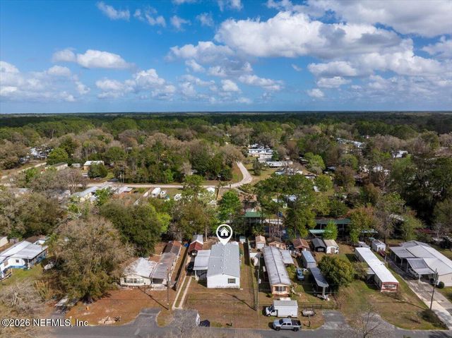 120 WATERWAY Avenue, Satsuma, FL 32189