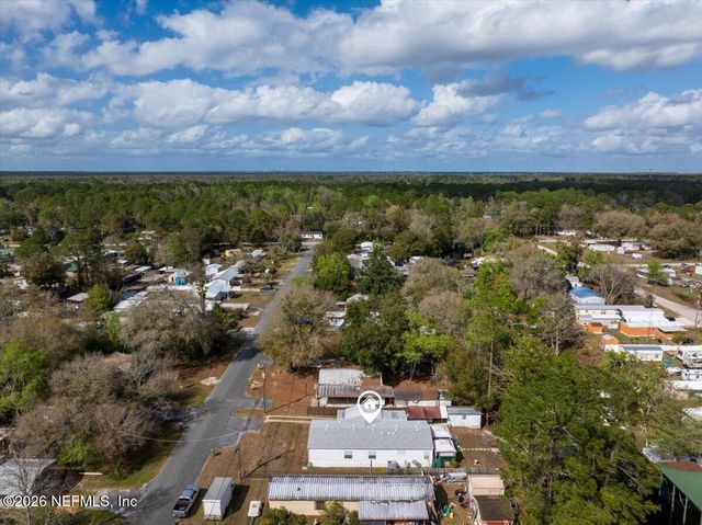 120 WATERWAY Avenue, Satsuma, FL 32189