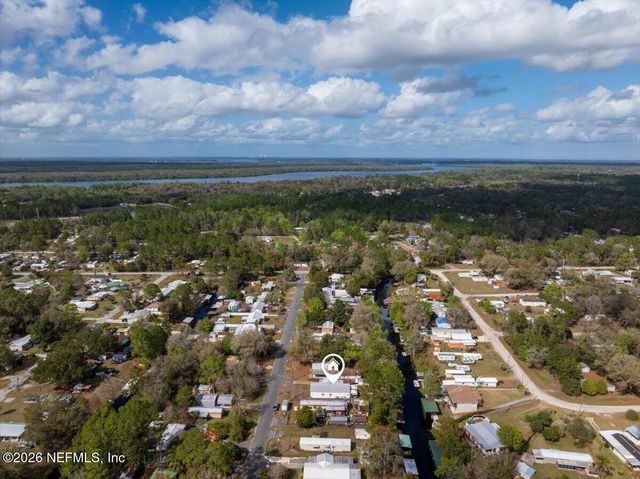 120 WATERWAY Avenue, Satsuma, FL 32189
