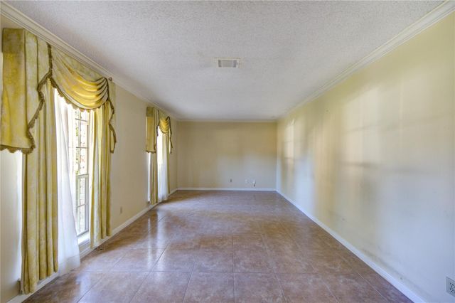 1003 Suwanee Lane, Houston, TX 77090