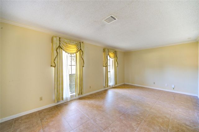 1003 Suwanee Lane, Houston, TX 77090