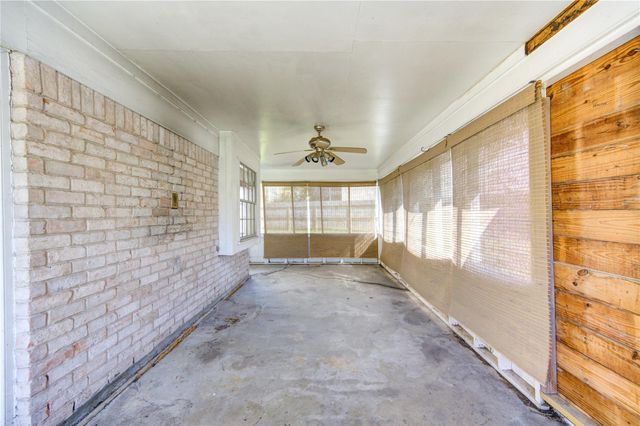 1003 Suwanee Lane, Houston, TX 77090