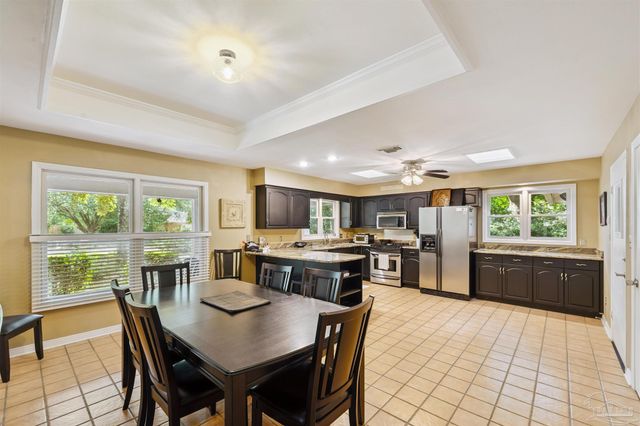 3465 River Gardens Cir, Pensacola, FL 32514