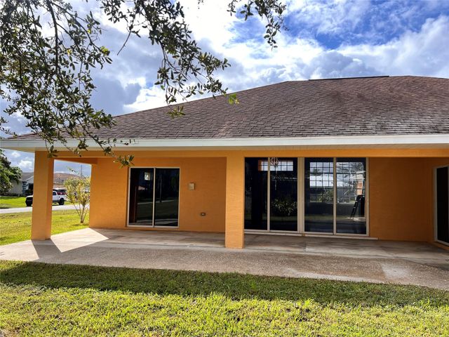 1301 SW Gahaf Ave, Port St Lucie, FL 34953