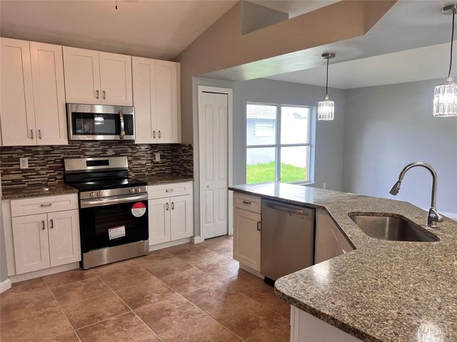 1301 SW Gahaf Ave, Port St Lucie, FL 34953