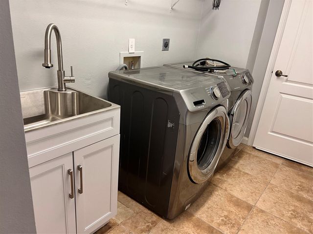 1301 SW Gahaf Ave, Port St Lucie, FL 34953