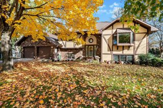 2005 15th Street NW, Faribault, MN 55021