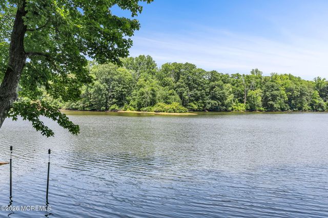 18 Saratoga Drive, Colts Neck, NJ 07722