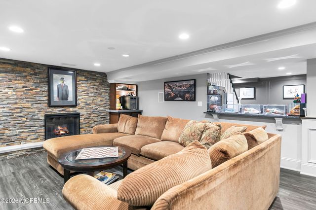 18 Saratoga Drive, Colts Neck, NJ 07722