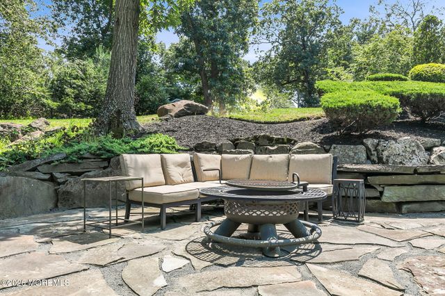 18 Saratoga Drive, Colts Neck, NJ 07722