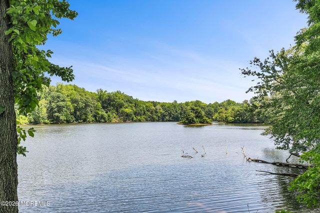 18 Saratoga Drive, Colts Neck, NJ 07722