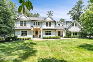 18 Saratoga Drive, Colts Neck, NJ 07722