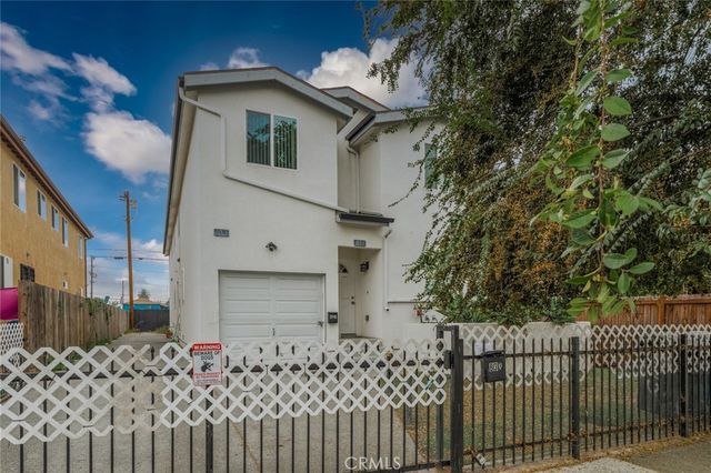 831 E 109th, Los Angeles, CA 90059