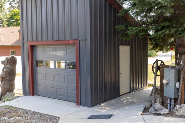 20725 N Altamont RD, Rathdrum, ID 83858
