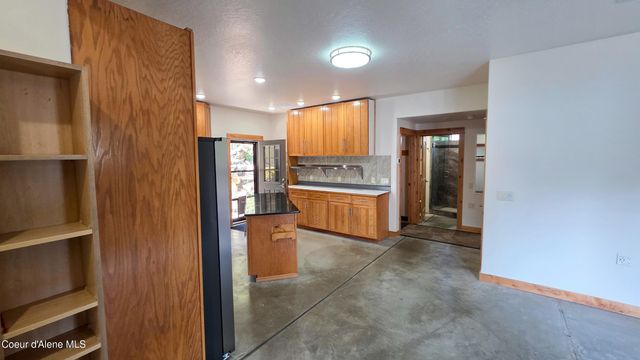 20725 N Altamont RD, Rathdrum, ID 83858