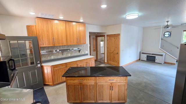 20725 N Altamont RD, Rathdrum, ID 83858