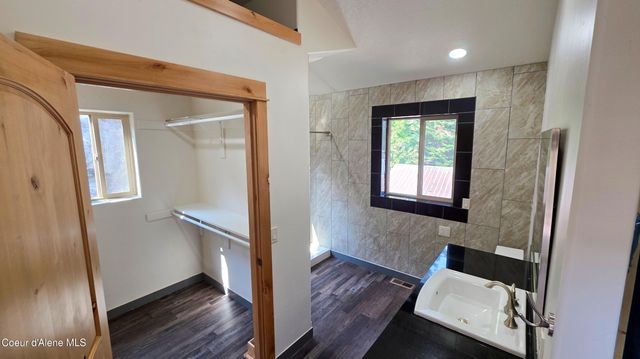 20725 N Altamont RD, Rathdrum, ID 83858