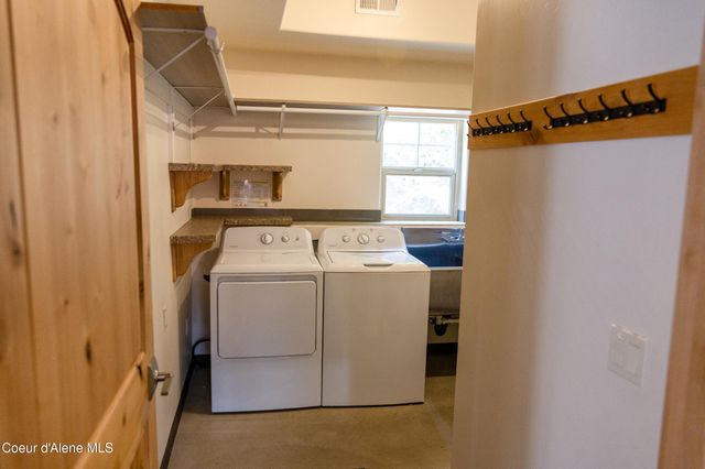 20725 N Altamont RD, Rathdrum, ID 83858
