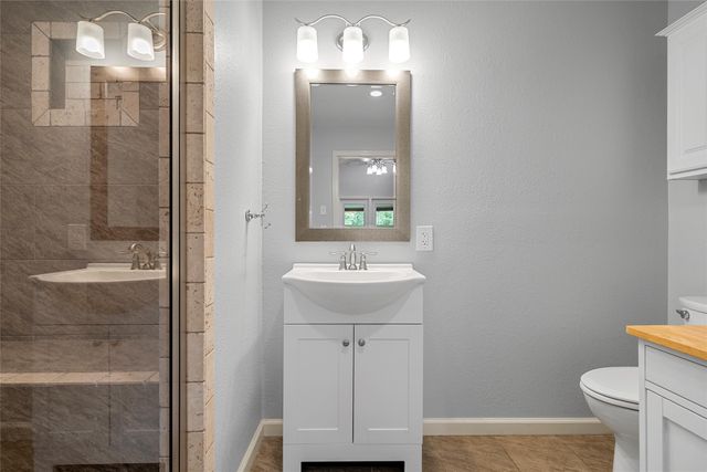 2501 Eldridge Lane, Waco, TX 76710