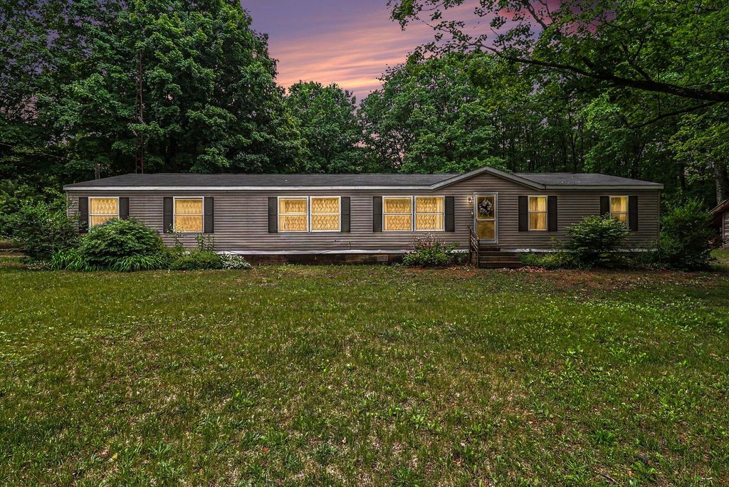 4791 E Fox Road, Elbridge Twp, MI 49420