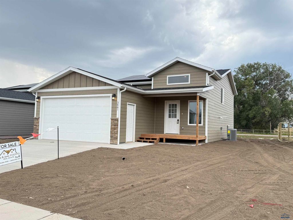 4180 MCINTOSH LN, Rapid City, SD 57703