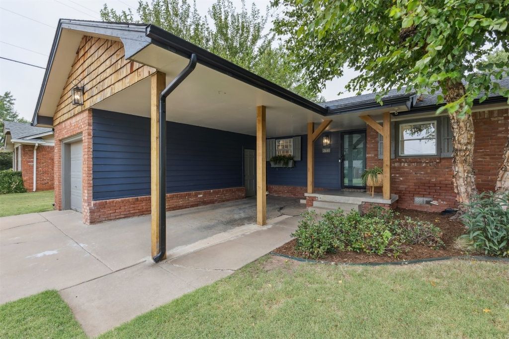 2633 Carlton Way, Oklahoma City, OK 73120