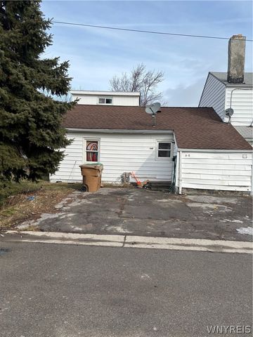 36 Glenwood Court E, Cheektowaga, NY 14225