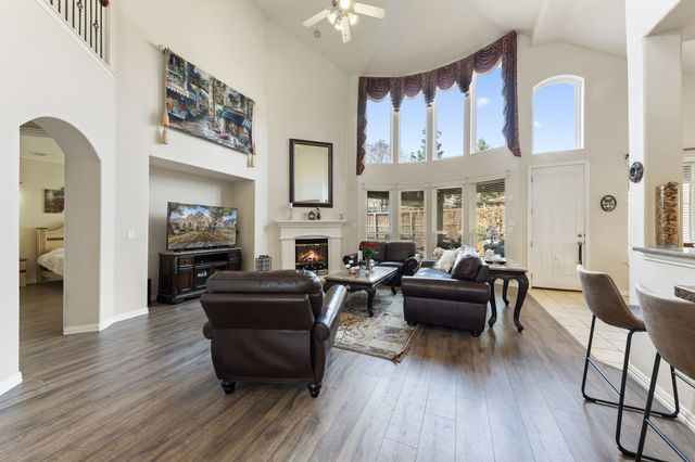 721 Peco Street, Lantana, TX 76226