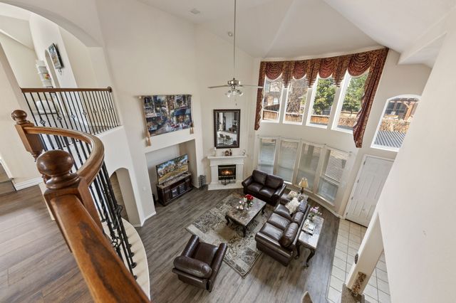 721 Peco Street, Lantana, TX 76226