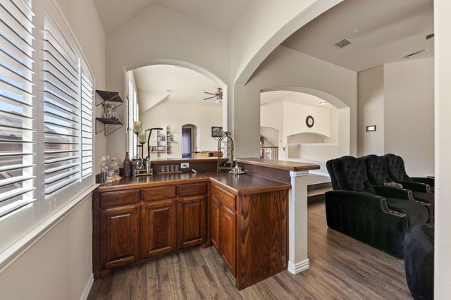 721 Peco Street, Lantana, TX 76226