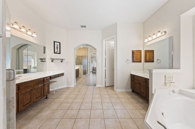 721 Peco Street, Lantana, TX 76226