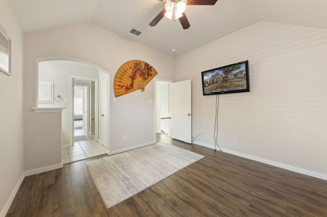 721 Peco Street, Lantana, TX 76226