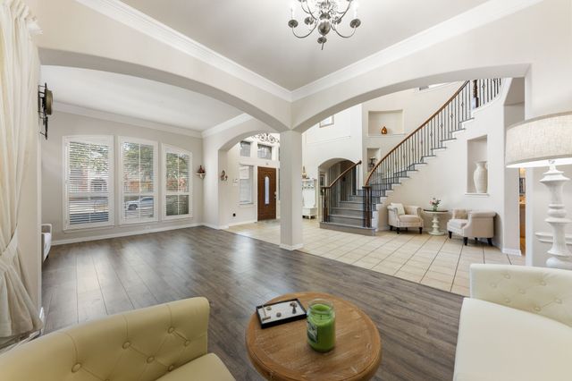 721 Peco Street, Lantana, TX 76226