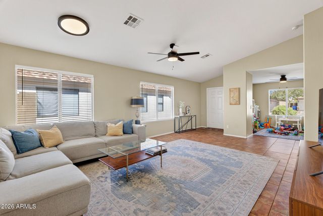 14911 W PORT ROYALE Lane, Surprise, AZ 85379