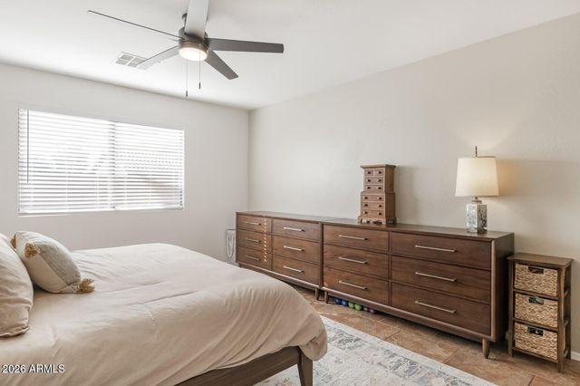 14911 W PORT ROYALE Lane, Surprise, AZ 85379