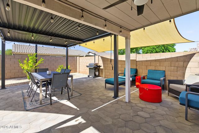 14911 W PORT ROYALE Lane, Surprise, AZ 85379