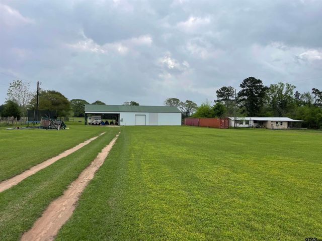 677 S Chandler, Rusk, TX 75785