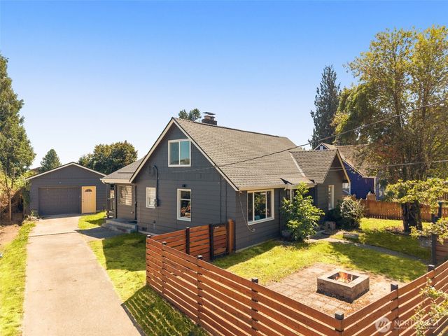 11214 Cornell Avenue S, Seattle, WA 98178