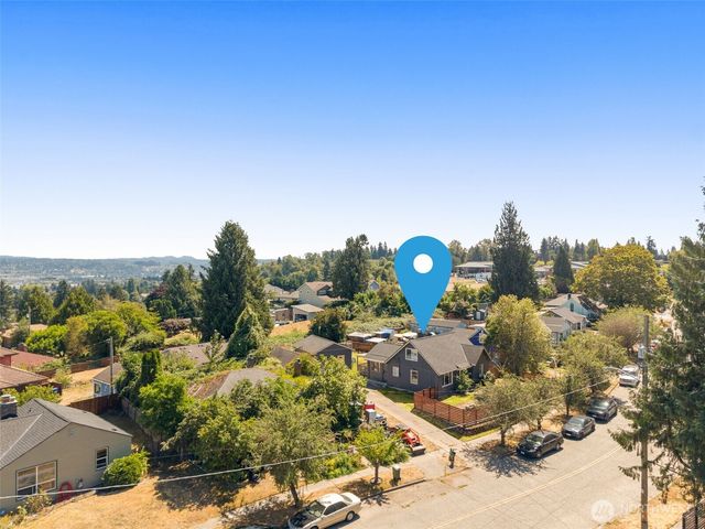 11214 Cornell Avenue S, Seattle, WA 98178