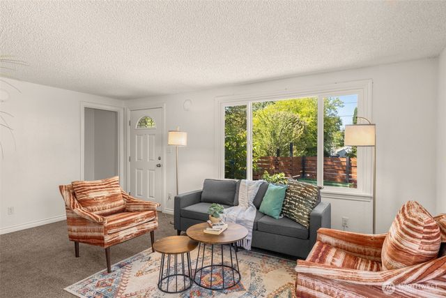 11214 Cornell Avenue S, Seattle, WA 98178