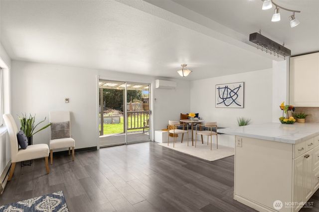 11214 Cornell Avenue S, Seattle, WA 98178