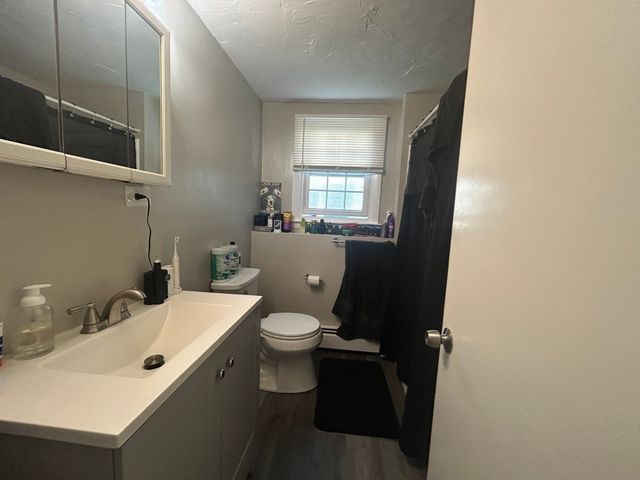 387 Mendon Rd, Attleboro, MA 02703